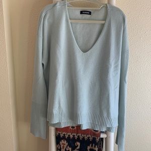 Naadam 100% cashmere v-neck sweater. XL